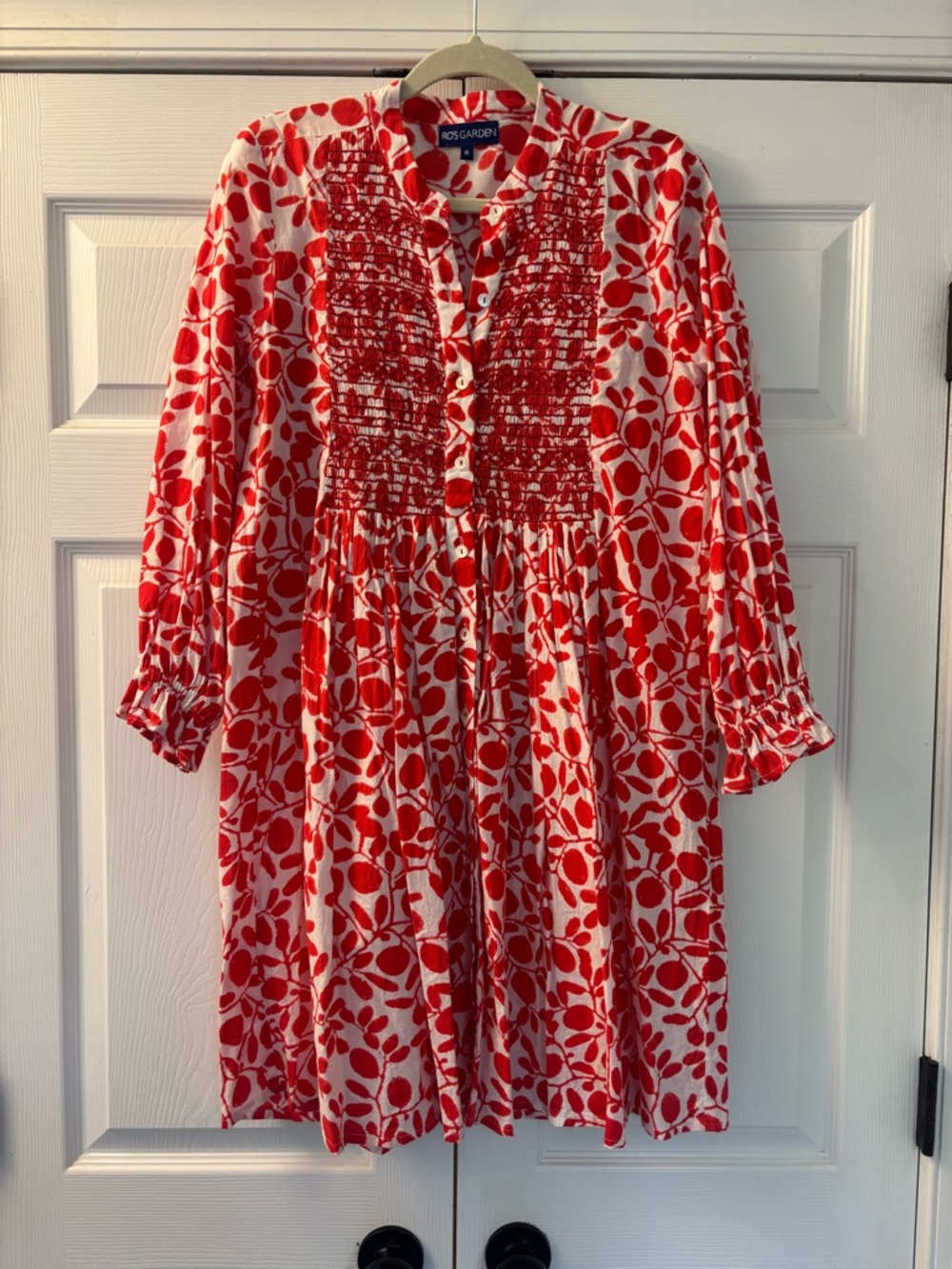 ROS GARDEN Red & White Floral Smocked Dress